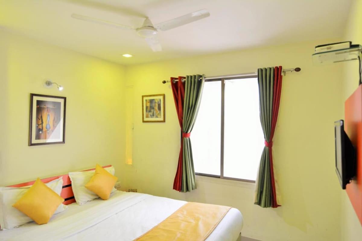 Hotel Royal Apple Ahmedabad Exterior foto